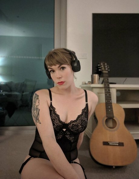 Naakte gelekte OnlyFans-foto van Scarlett Grace