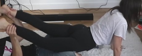 Naakte gelekte OnlyFans-foto van Kelsey Kreppel