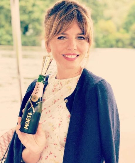 Naakte gelekte OnlyFans-foto van Ophelia Lovibond