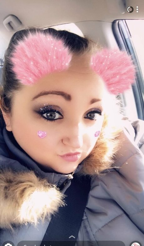 Naakte gelekte OnlyFans-foto van Naughtykitten84