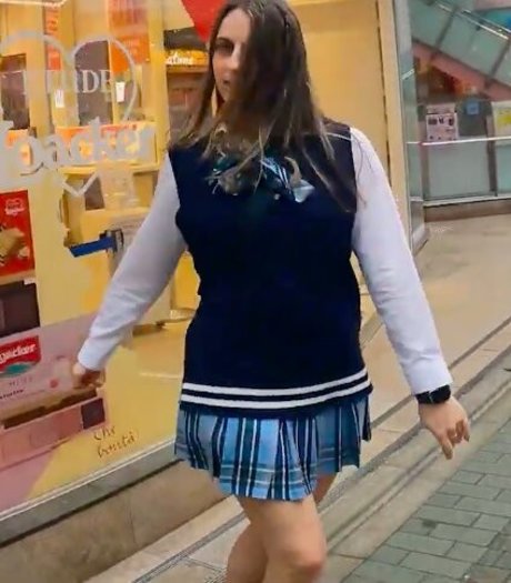 Naakte gelekte OnlyFans-foto van Seerasan