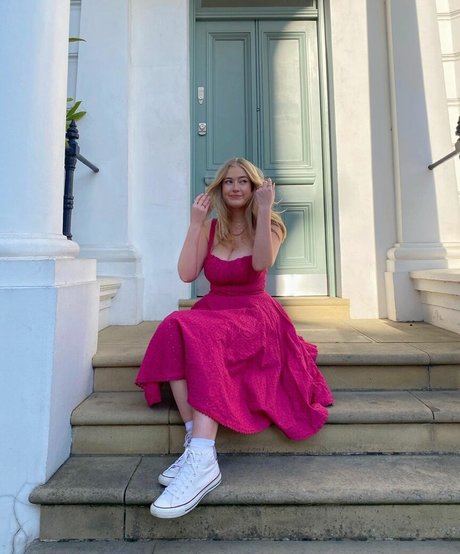 Naakte gelekte OnlyFans-foto van Lotten Sheppard