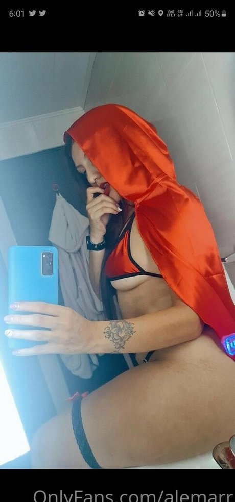 Naakte gelekte OnlyFans-foto van Alemarr
