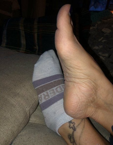 Ajonesfeet