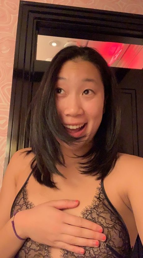 Naakte gelekte OnlyFans-foto van Alisonl