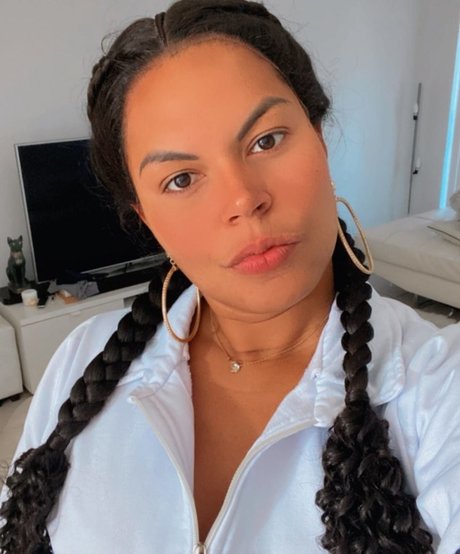 Naakte gelekte OnlyFans-foto van Mulher Jaca