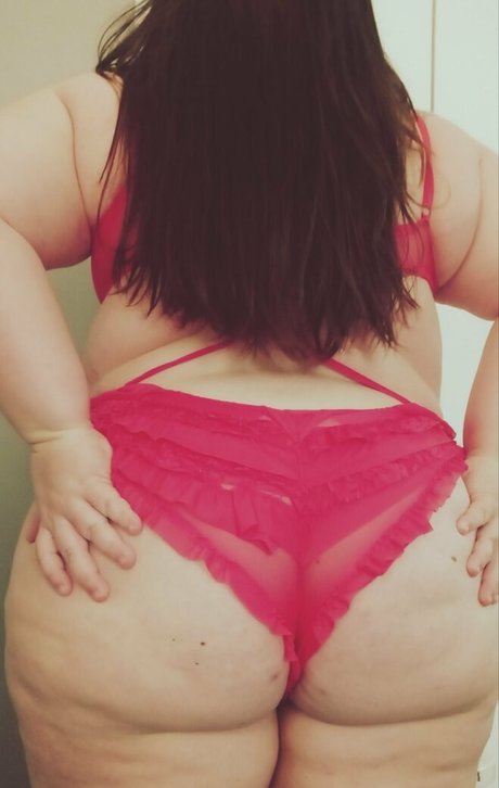 Naakte gelekte OnlyFans-foto van Needbridaily