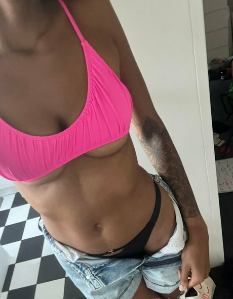 Naakte gelekte OnlyFans-foto van Hereforlols