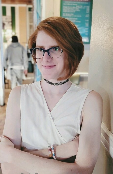 Naakte gelekte OnlyFans-foto van Wittlesparrow