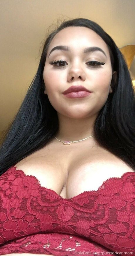 Naakte gelekte OnlyFans-foto van Rooxie