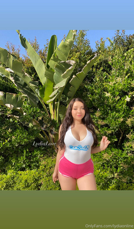Naakte gelekte OnlyFans-foto van Lydiaonline