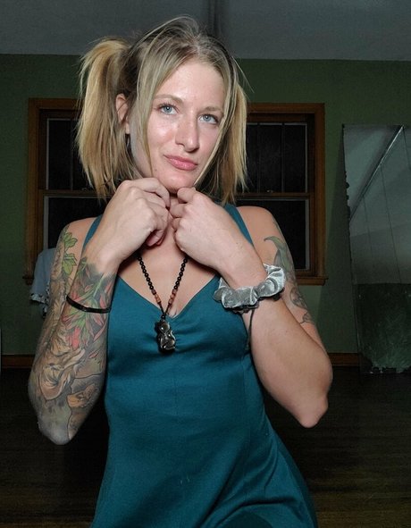 Mikaylarainesfans