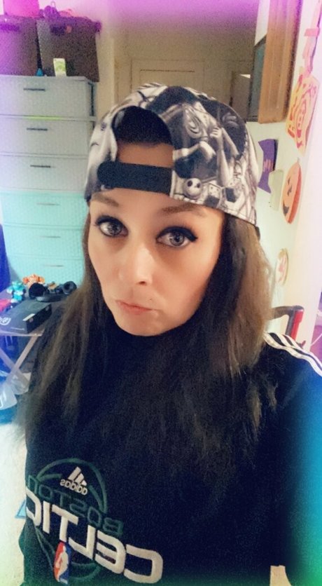 Naakte gelekte OnlyFans-foto van Mishlette104
