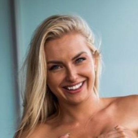 Naakte gelekte OnlyFans-foto van Edenlux