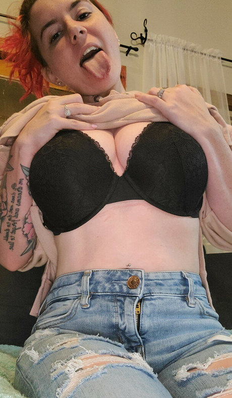 Sara Mills