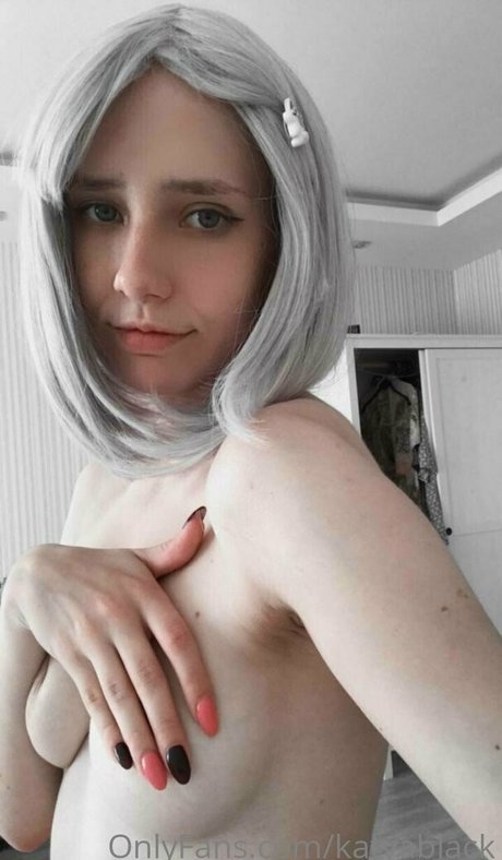 Naakte gelekte OnlyFans-foto van Katyablack