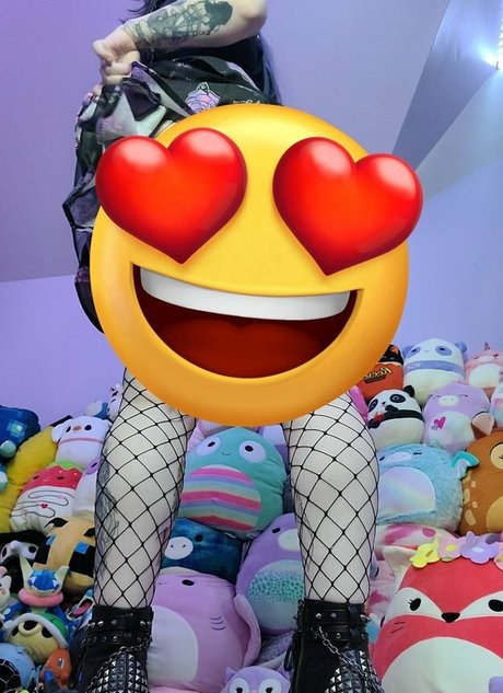 Naakte gelekte OnlyFans-foto van Rainbow