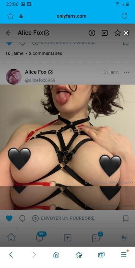 Naakte gelekte OnlyFans-foto van Alicefox6969