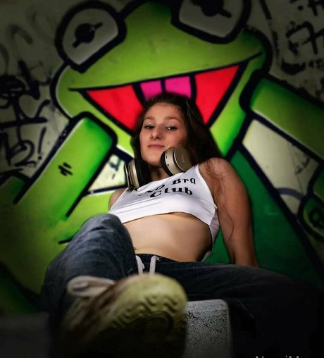 Naakte gelekte OnlyFans-foto van Nessimaus