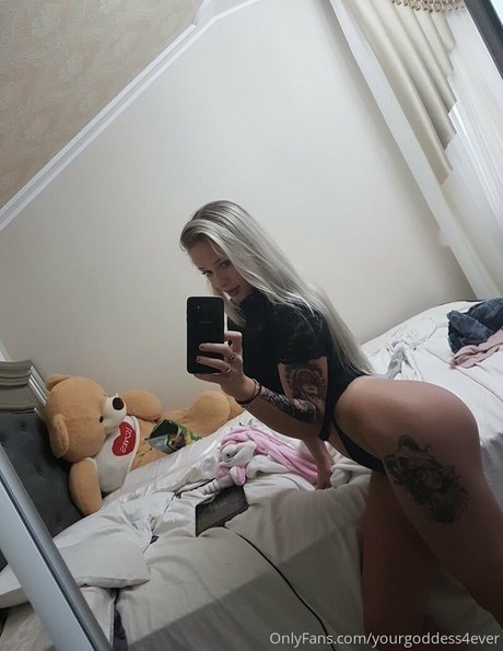 Yourgoddess4ever