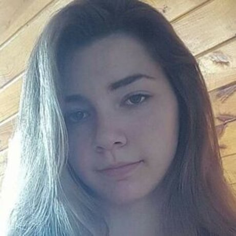 Naakte gelekte OnlyFans-foto van Chessie Rae