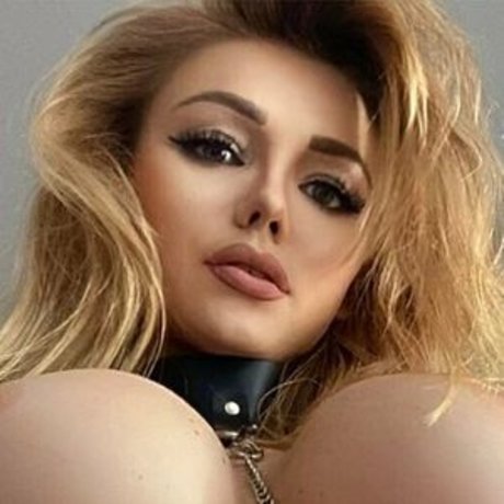 Naakte gelekte OnlyFans-foto van Missdonatellaofficial