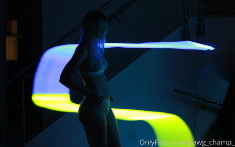 Naakte gelekte OnlyFans-foto van Jenbear92