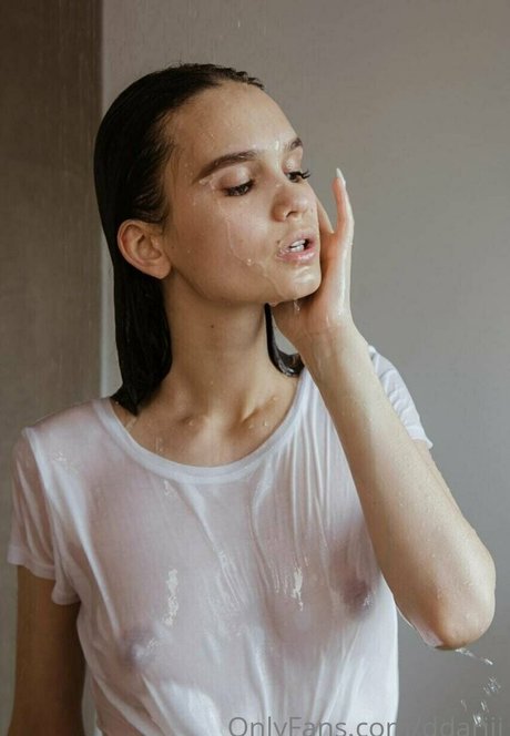 Naakte gelekte OnlyFans-foto van Ddariii