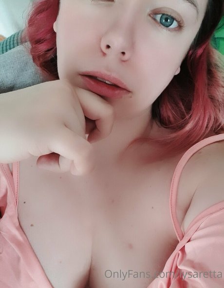 Naakte gelekte OnlyFans-foto van Lysaretta