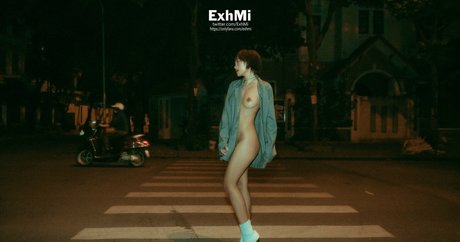 Naakte gelekte OnlyFans-foto van Exhmi