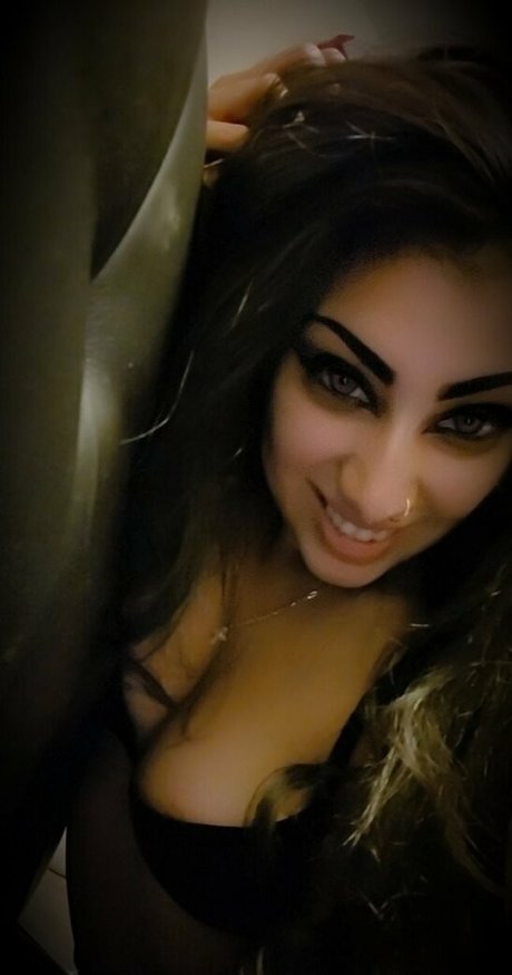 Naakte gelekte OnlyFans-foto van Laqueenvic