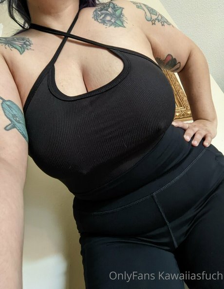 Naakte gelekte OnlyFans-foto van Kawaiiasfuch