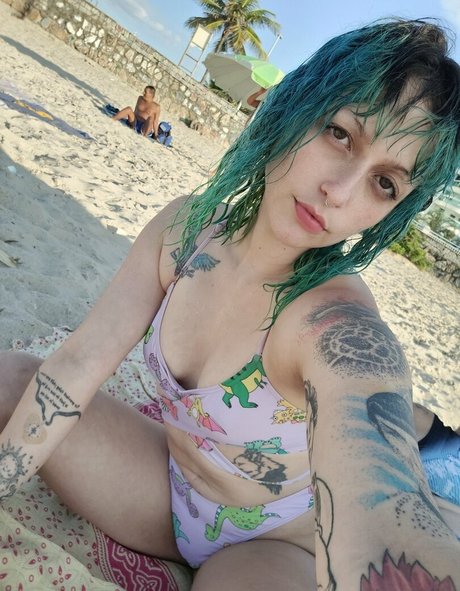 Naakte gelekte OnlyFans-foto van Yuma2077