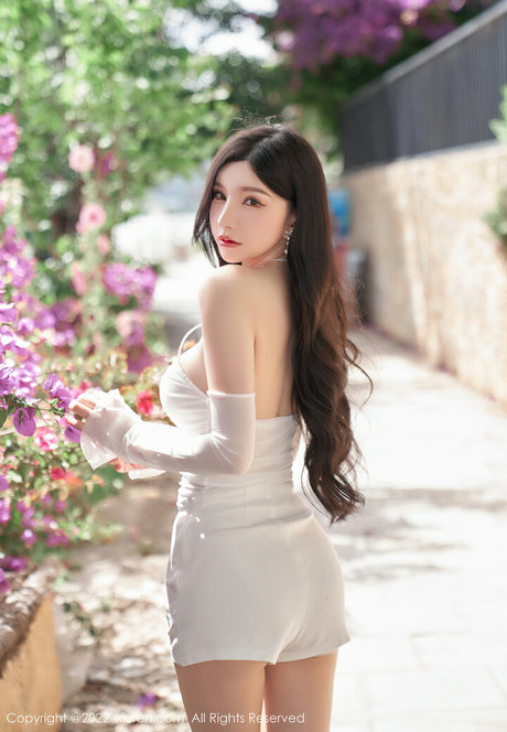 Zhou Yuxi