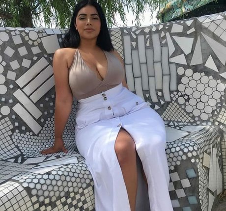 Naakte gelekte OnlyFans-foto van Megan Velez