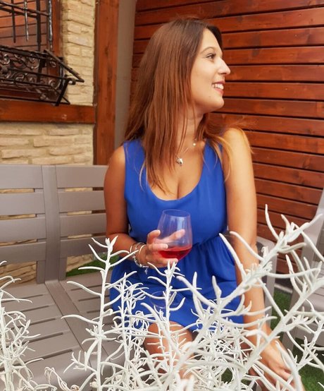 Naakte gelekte OnlyFans-foto van Ileniatenaa