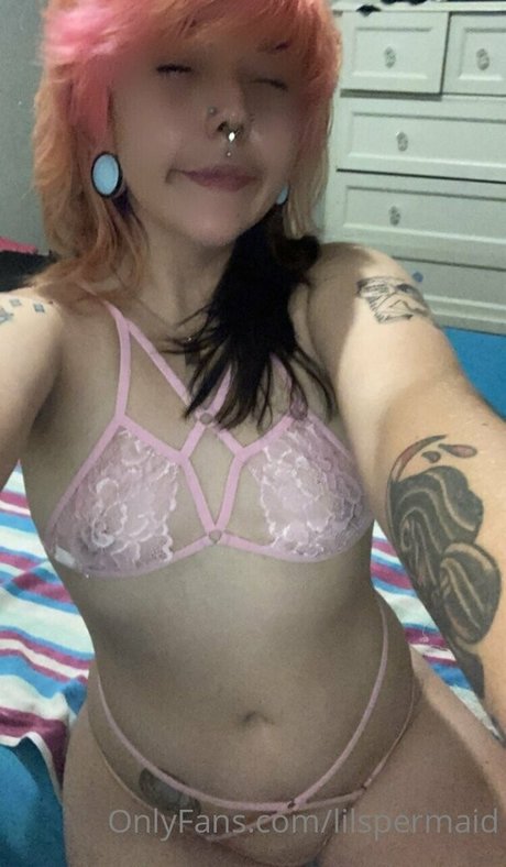 Naakte gelekte OnlyFans-foto van Plasticparasyte