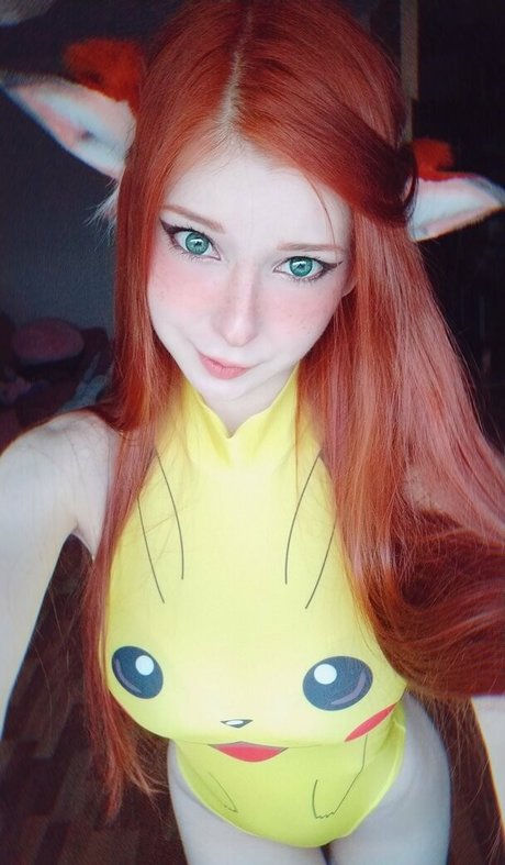Naakte gelekte OnlyFans-foto van Ninelbordel