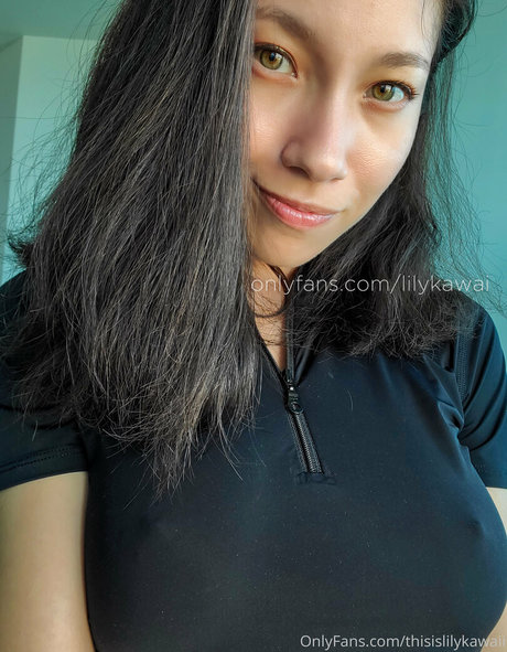 Naakte gelekte OnlyFans-foto van Thisislilykawaii