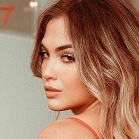 Naakte gelekte OnlyFans-foto van Danielacnt