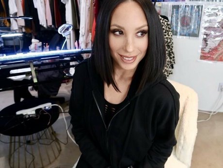 Cheryl Burke