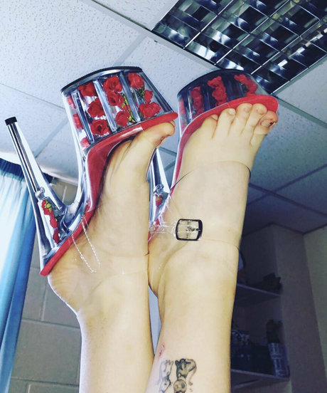 Naakte gelekte OnlyFans-foto van Lifeofnessa