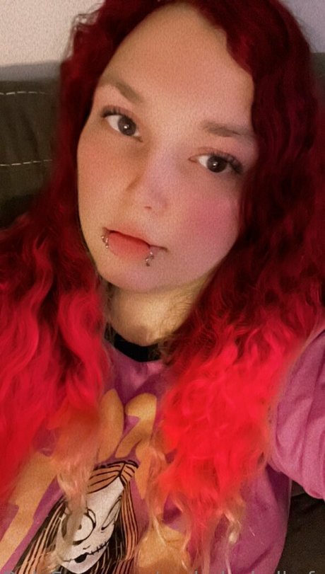 Naakte gelekte OnlyFans-foto van Melodyskullzfree