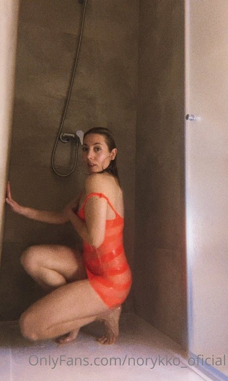 Naakte gelekte OnlyFans-foto van Norykko