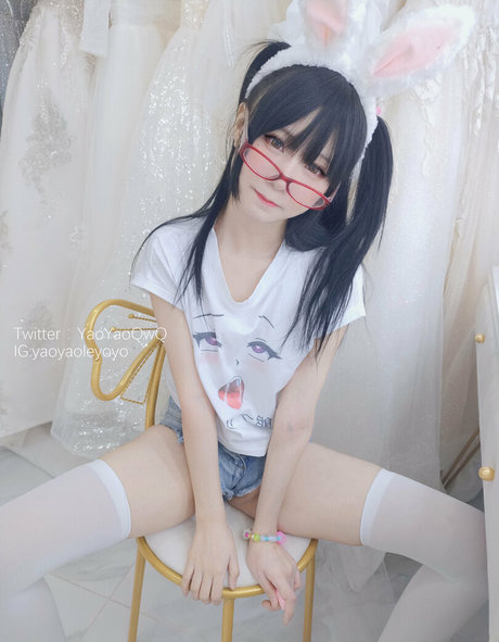 Naakte gelekte OnlyFans-foto van Yaoyaole