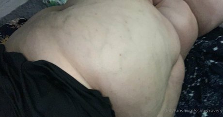 Naakte gelekte OnlyFans-foto van Imlivbby