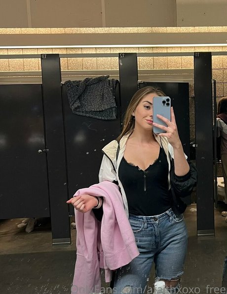 Naakte gelekte OnlyFans-foto van Afaithxxfree