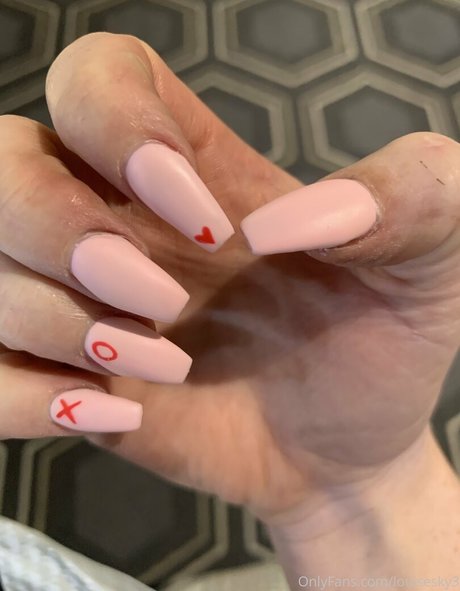 Naakte gelekte OnlyFans-foto van Louisesky3
