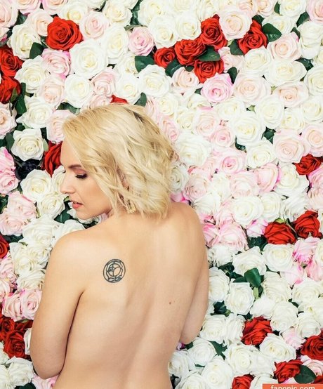 Naakte gelekte OnlyFans-foto van Emma Fyffe