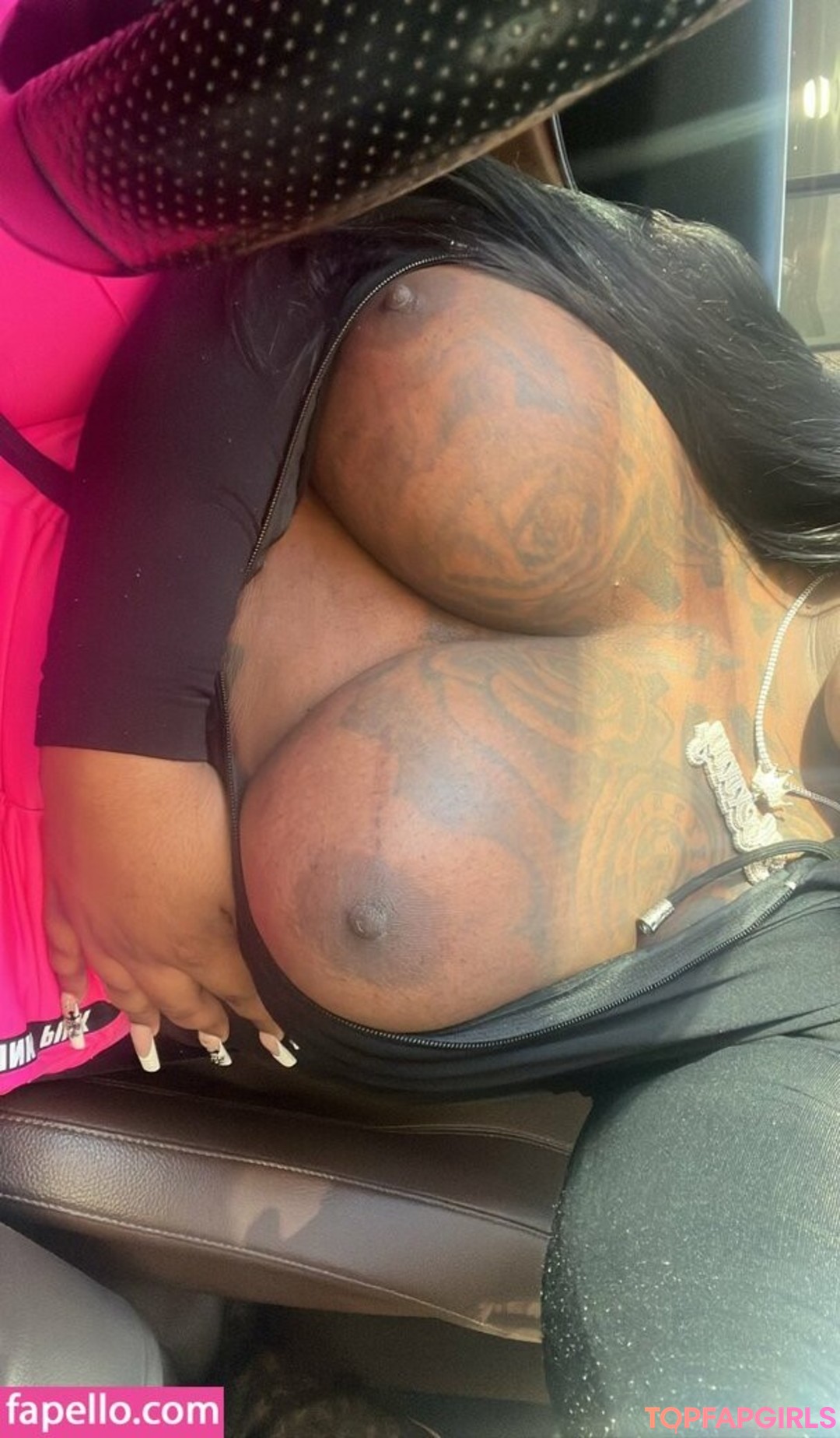 Naakte gelekte OnlyFans-foto van Hen Diorr #6 Naakte gelekte OnlyFans-foto van Hen Diorr #6